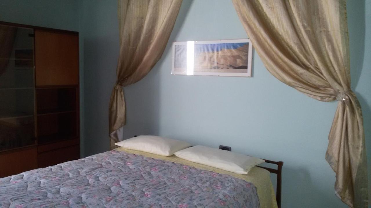 Storica Quercia B&B Nerviano Værelse billede